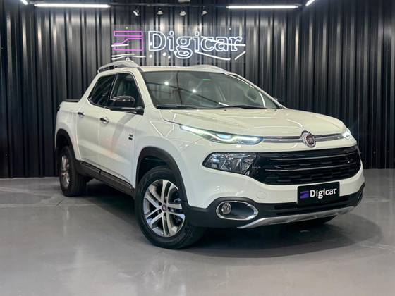 FIAT TORO 2.0 16V TURBO DIESEL VOLCANO 4WD AT9